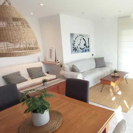 Bright Apartment Near The Beach And Barcelona By Train Masnou Eksteriør bilde