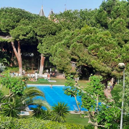 Bright Apartment Near The Beach And Barcelona By Train Masnou Eksteriør bilde